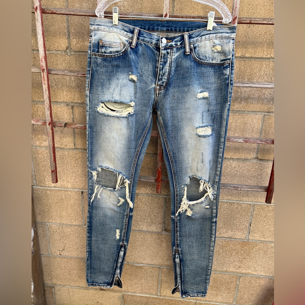 MNML Jeans Size 33